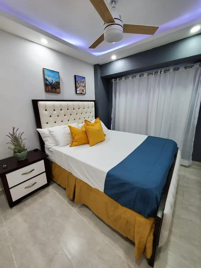 Luxury Condo In Front Historical District+Pool+Sauna+Gym Santo Domingo Apartment